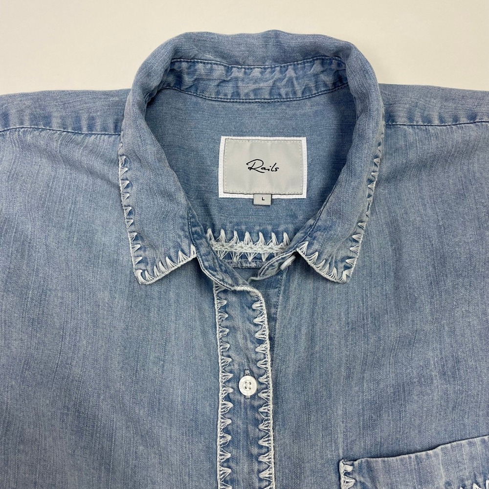 Rails Lea Denim Shirt L Short Sleeve Blanket Stitch Blue Medium Cloud Wash - Picture 8 of 16